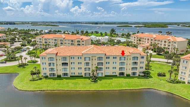 2 of 59 - 1 Harbour Isle Drive E #ph 02, Fort Pierce, FL