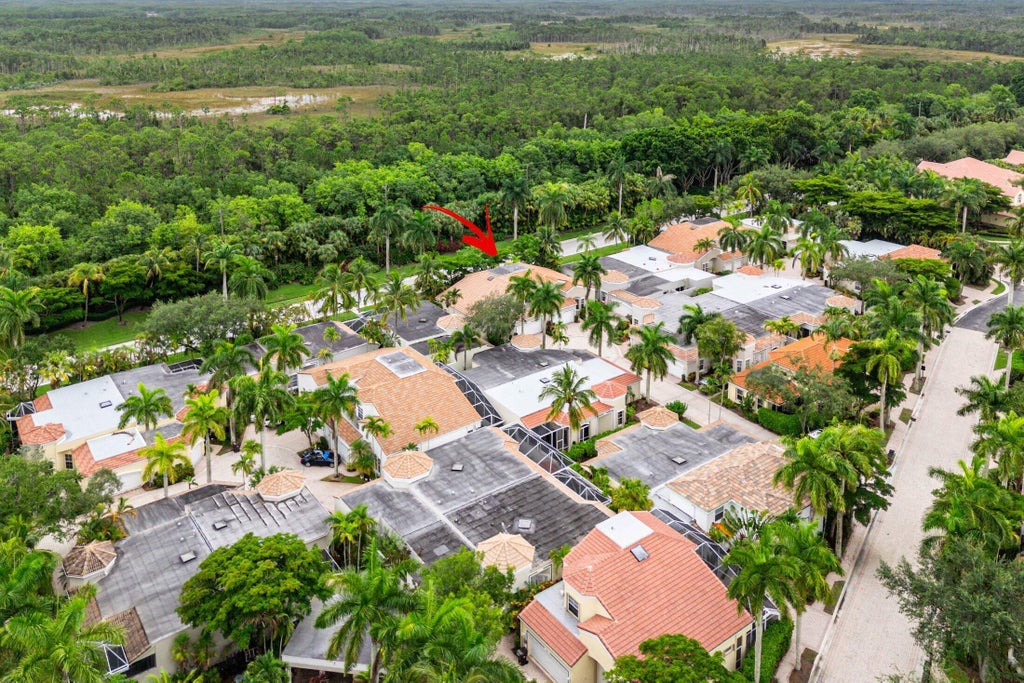 7690 Hummingbird Ct, West Palm Beach