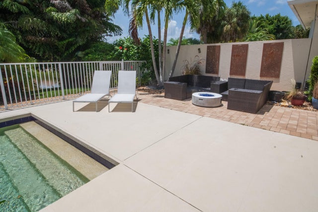 3 of 34 - 247 Kelsey Park Circle, Palm Beach Gardens, FL