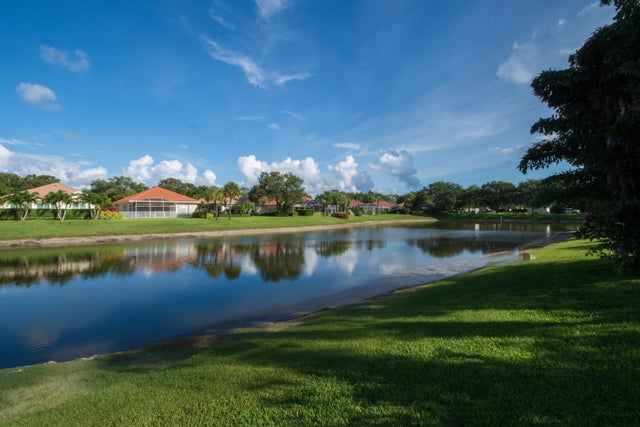 5 of 34 - 247 Kelsey Park Circle, Palm Beach Gardens, FL