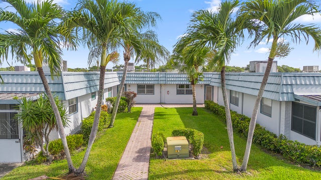 3 of 56 - 8 Waterford A, Delray Beach, FL