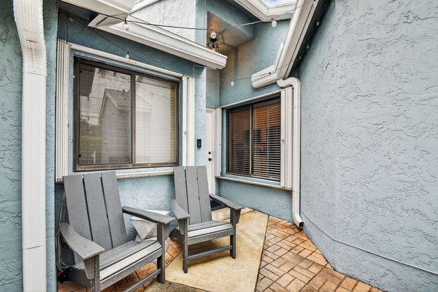 3 of 23 - 3981 Island Club Circle W, Lake Worth, FL