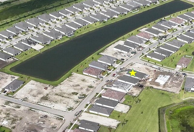 4 of 42 - 13550 Sw Vermillion Circle #mystique 825, Port Saint Lucie, FL