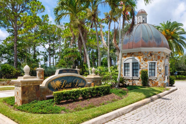 1 of 40 - 5129 Se Lost Lake Way, Hobe Sound, FL