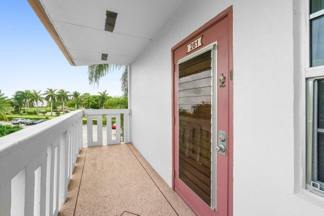 2 of 19 - 281 Fanshaw #g, Boca Raton, FL