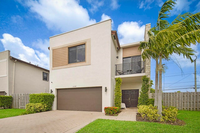 4 of 53 - 21040 Ne 2nd Court, Miami, FL
