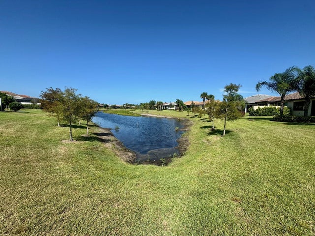 5 of 37 - 4012 Basket Oak Circle #prosperity 101, Vero Beach, FL