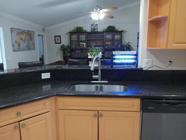 5 of 17 - 611 Sw Saragossa Avenue, Port Saint Lucie, FL