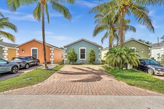 Photo of Listing #RX-11105148