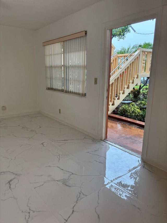 2 of 14 - 204 Salisbury I #204, West Palm Beach, FL