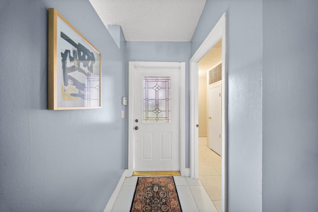 5 of 39 - 1318 Sw 82nd Terrace, North Lauderdale, FL