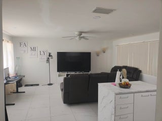 Photo of Listing #RX-11105208