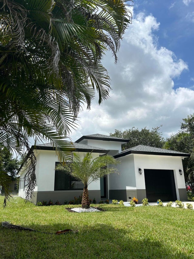 3 of 22 - 4898 Alberta Avenue, West Palm Beach, FL