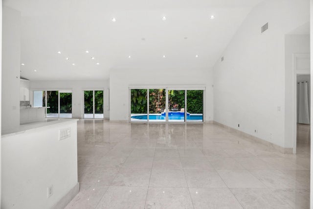 5 of 54 - 910 Parkside Circle N, Boca Raton, FL