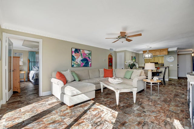 5 of 40 - 1206 S Lake Dr #504, Lantana, FL