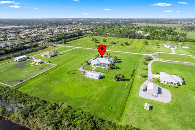 1 of 72 - 8135 White Fences Lane, Vero Beach, FL