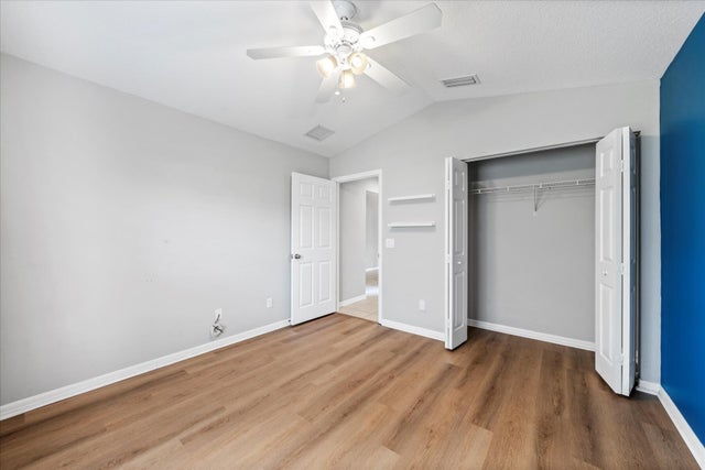 4 of 25 - 446 Lexington Avenue Sw, Vero Beach, FL