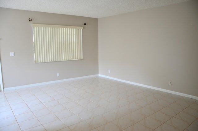 2 of 7 - 467 Normandy J, Delray Beach, FL