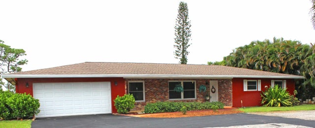 1 of 17 - 2432 Se St Lucie Boulevard, Stuart, FL