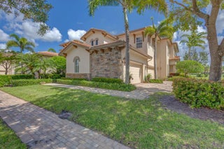 Photo of Listing #RX-11105402