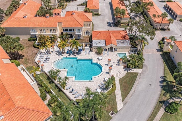 3 of 31 - 5010 Harmony Circle #203, Vero Beach, FL