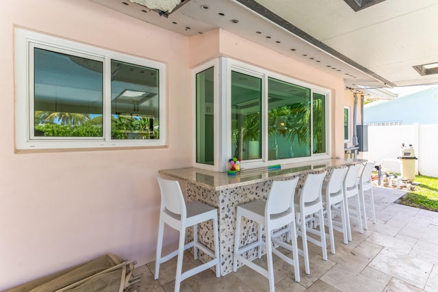 5 of 31 - 19 Willow Road, Tequesta, FL