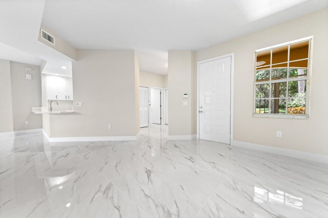 4 of 27 - 12510 Crystal Pointe Drive #102, Boynton Beach, FL
