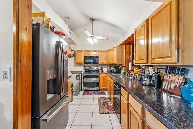 3 of 32 - 1320 Ontario Drive, Lake Worth, FL
