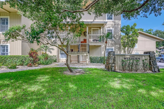 4 of 63 - 18390 Se Wood Haven Lane #e, Jupiter, FL