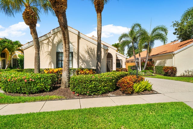 2 of 27 - 2674 La Lique Circle Circle, West Palm Beach, FL