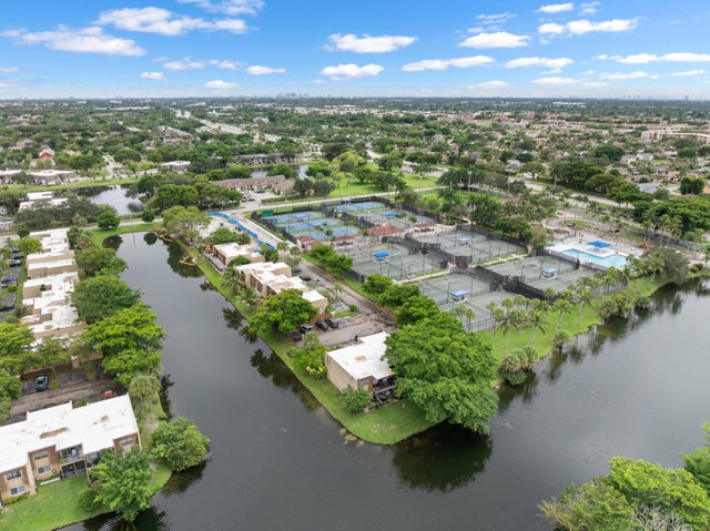 3 of 27 - 3561 Nw 95th Terrace #423, Sunrise, FL