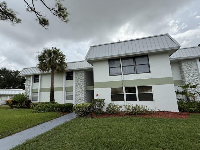 1 of 20 - 2302 Sunrise Boulevard #203, Fort Pierce, FL