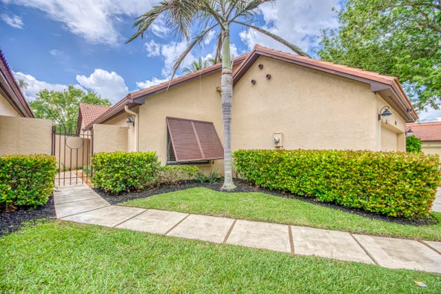 3 of 31 - 85 Ironwood Way N, Palm Beach Gardens, FL