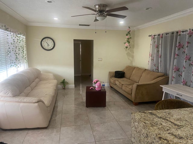 4 of 7 - N/A, Lake Park, FL