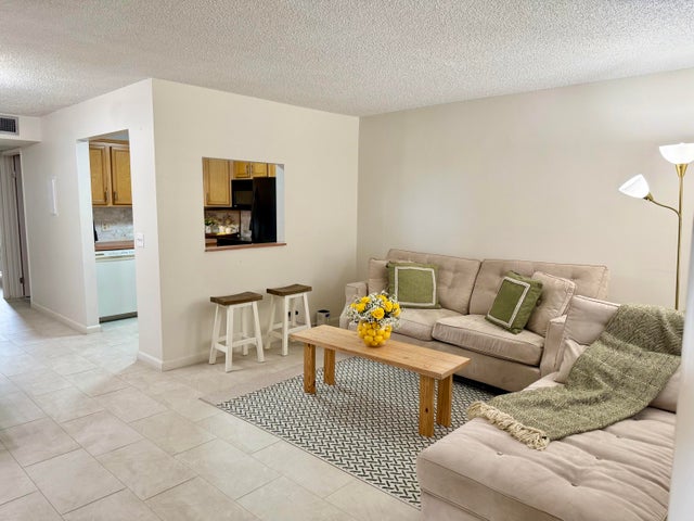 4 of 17 - 200 Village Green Circle E #310, Palm Springs, FL