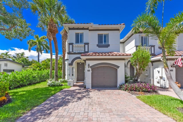 2040 Murano Bay Drive, Boynton Beach