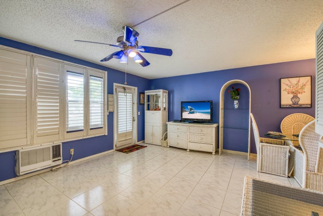 2 of 11 - 81 Farnham D, Deerfield Beach, FL