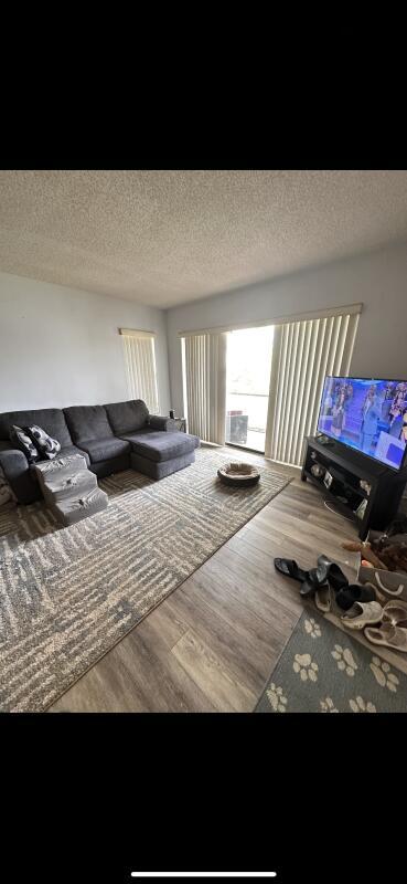 4 of 48 - 1118 Green Pine Boulevard #b1, West Palm Beach, FL
