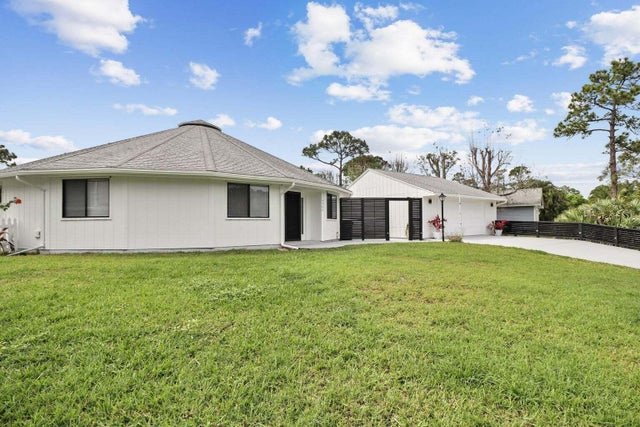 5 of 47 - 6300 Se Phillips Bend Avenue, Stuart, FL
