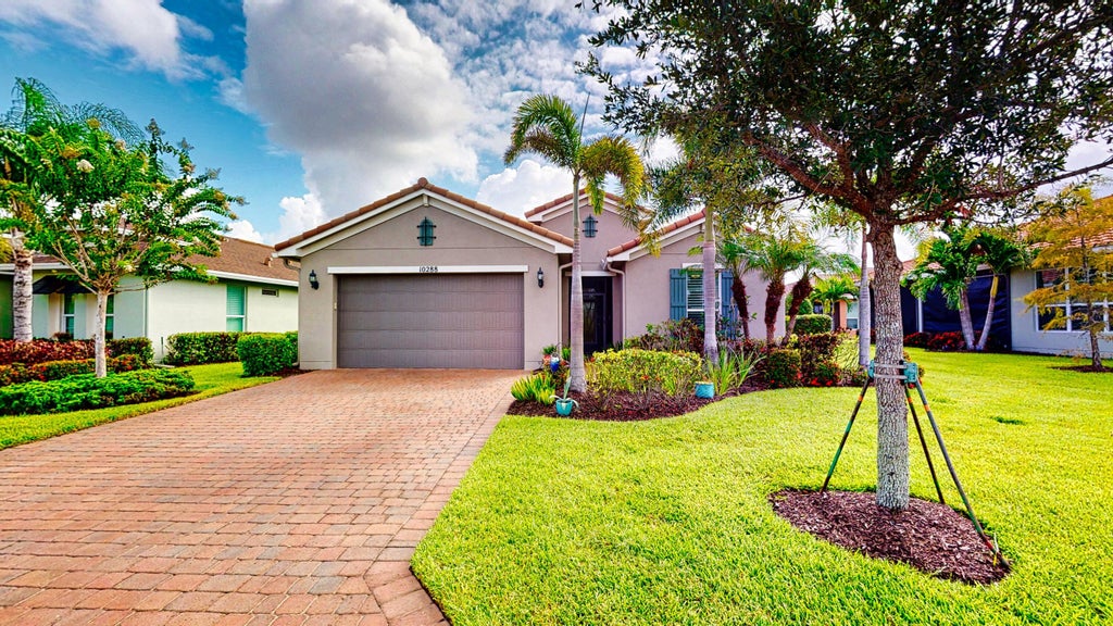 10288 Sw Yellowwood Avenue, Port Saint Lucie