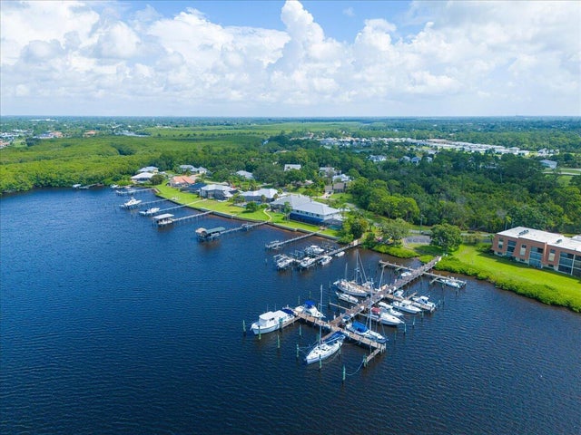 4 of 76 - 1012 Se Kitching Cove Lane, Port Saint Lucie, FL