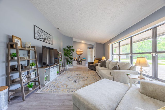 5 of 24 - 101 Sw Chapman Avenue, Port Saint Lucie, FL