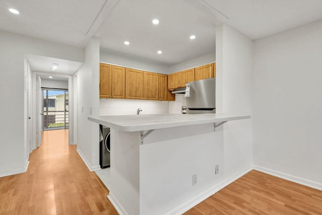 5 of 35 - 181 Canterbury H, West Palm Beach, FL