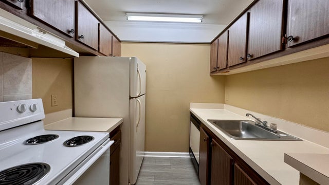 4 of 18 - 1500 N Congress Avenue #a14, West Palm Beach, FL