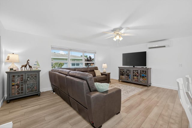 4 of 29 - 300 Main Boulevard #a, Boynton Beach, FL