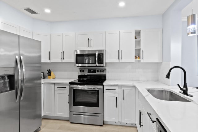 3 of 26 - 111 Ocean Dunes Circle, Jupiter, FL
