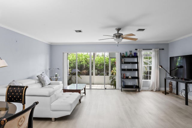 4 of 26 - 111 Ocean Dunes Circle, Jupiter, FL
