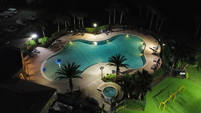 2 of 8 - 3269 Turtle Cove, West Palm Beach, FL