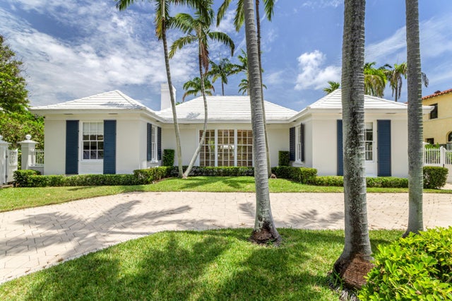 2 of 39 - 145 Clarendon Avenue, Palm Beach, FL