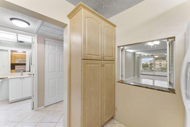 3 of 25 - 9440 Sw 8th Street #318, Boca Raton, FL